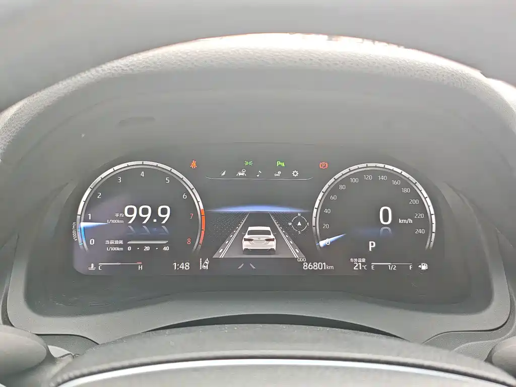 Toyota Camry — миниатюра 5