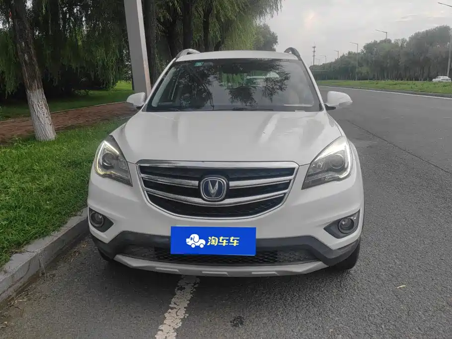 Changan CS35 — миниатюра 2