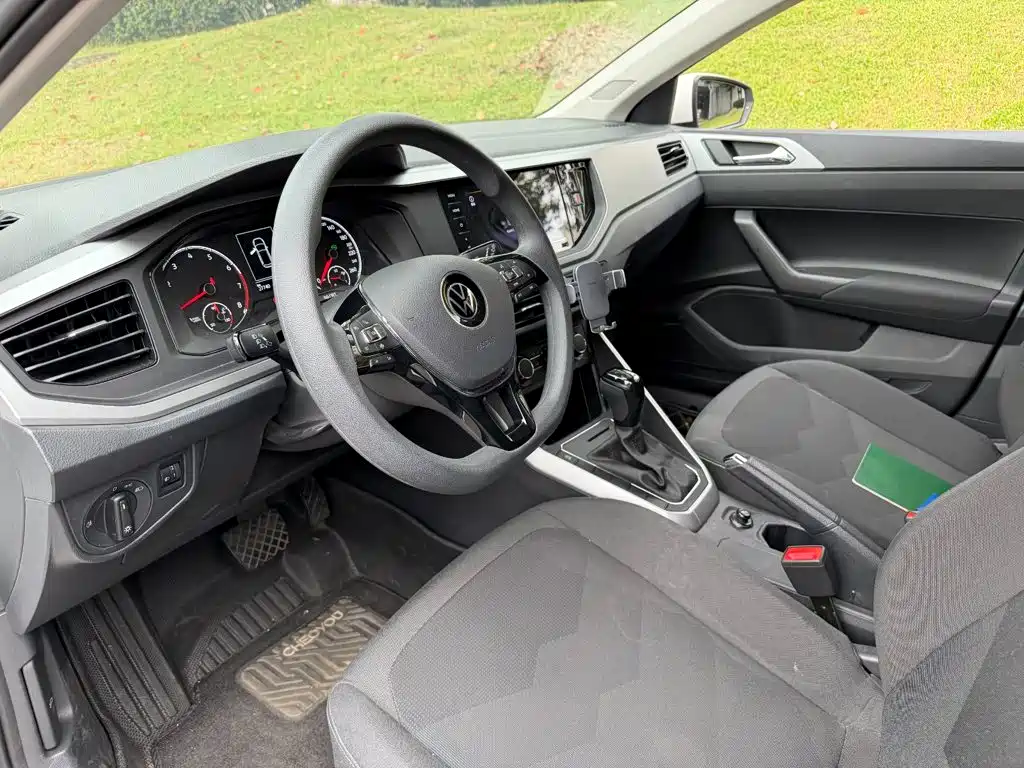 Volkswagen Polo — миниатюра 7