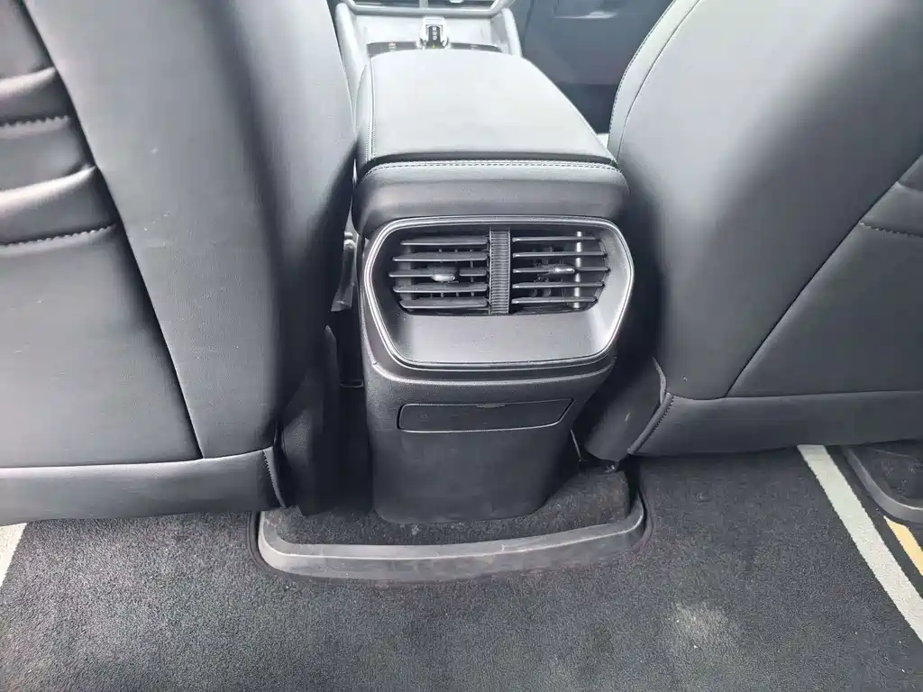 BYD Sealion 07 EV — миниатюра 7