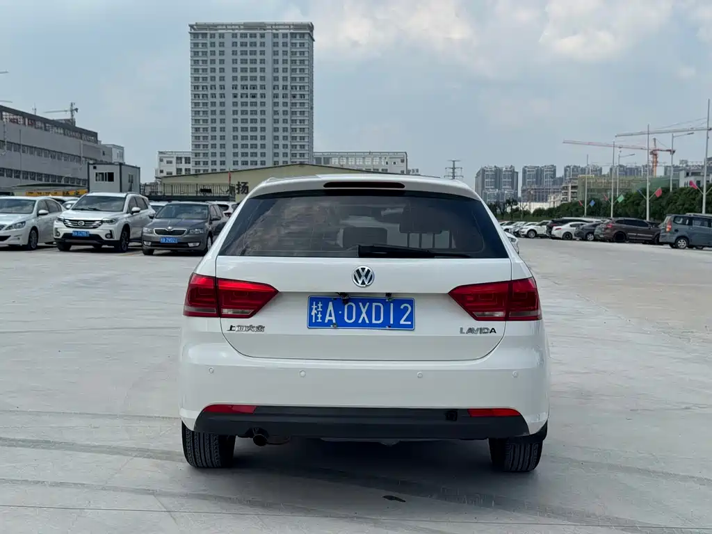 Volkswagen Gran Lavida — миниатюра 6
