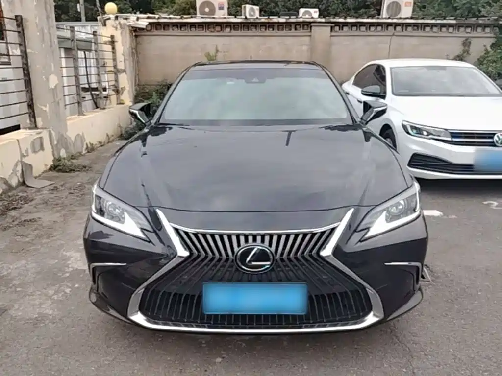 Lexus ES — миниатюра 3