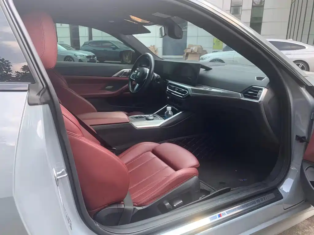 BMW 4 Series — миниатюра 4
