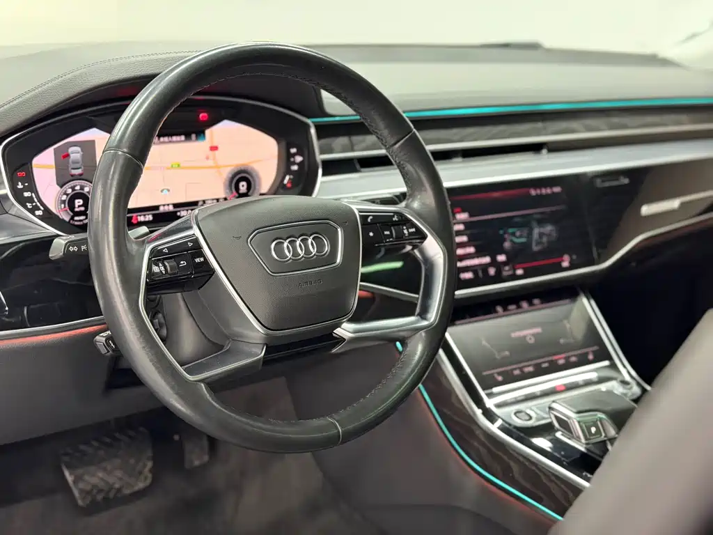 Audi A8 — миниатюра 7