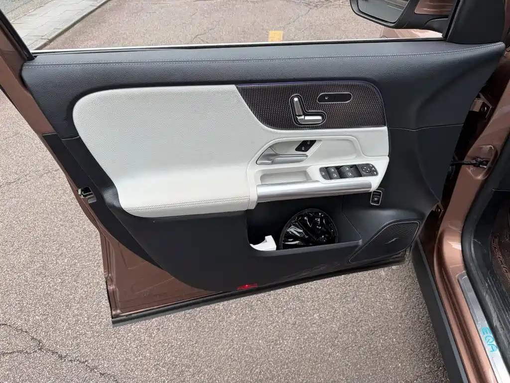 Mercedes-Benz EQA — миниатюра 6