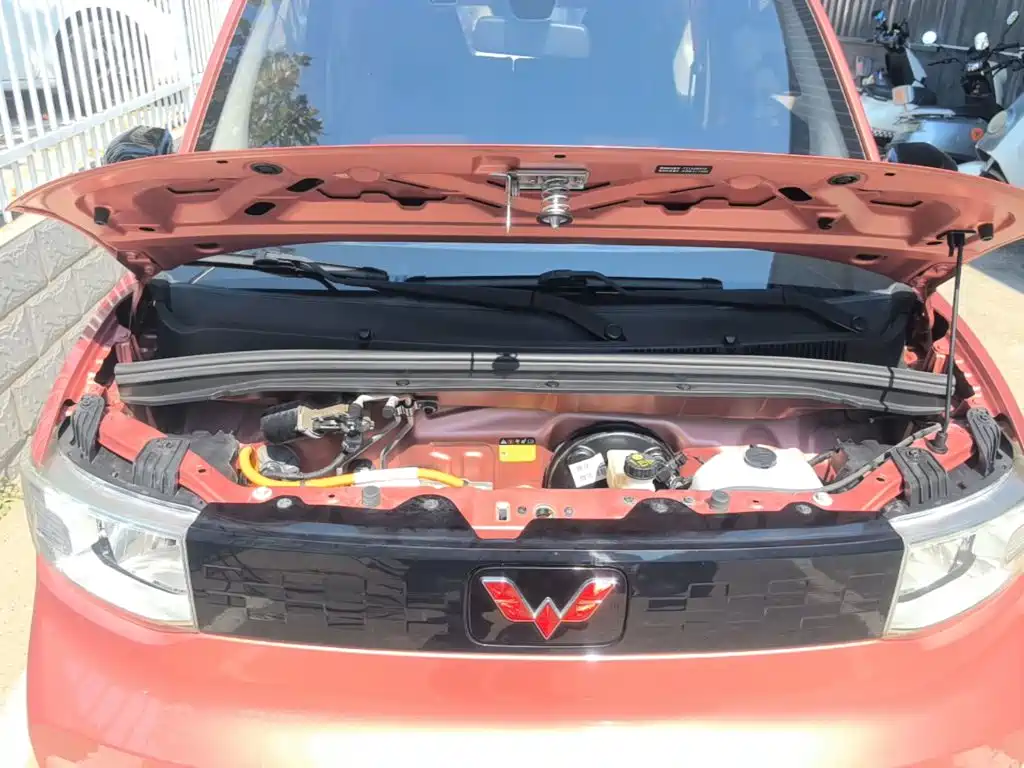 Wuling MINIEV — миниатюра 20