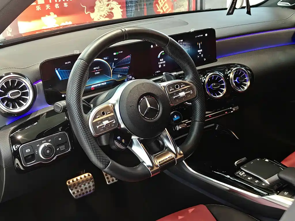 MERCEDES-BENZ A CLASS AMG