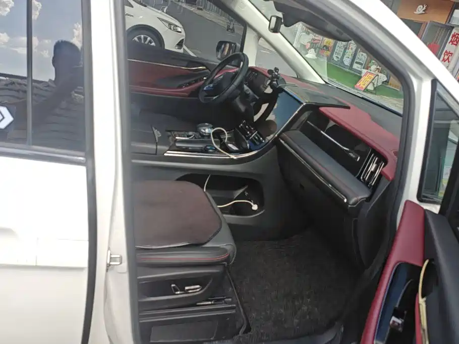 GAC Motor Trumpchi E9 — миниатюра 8