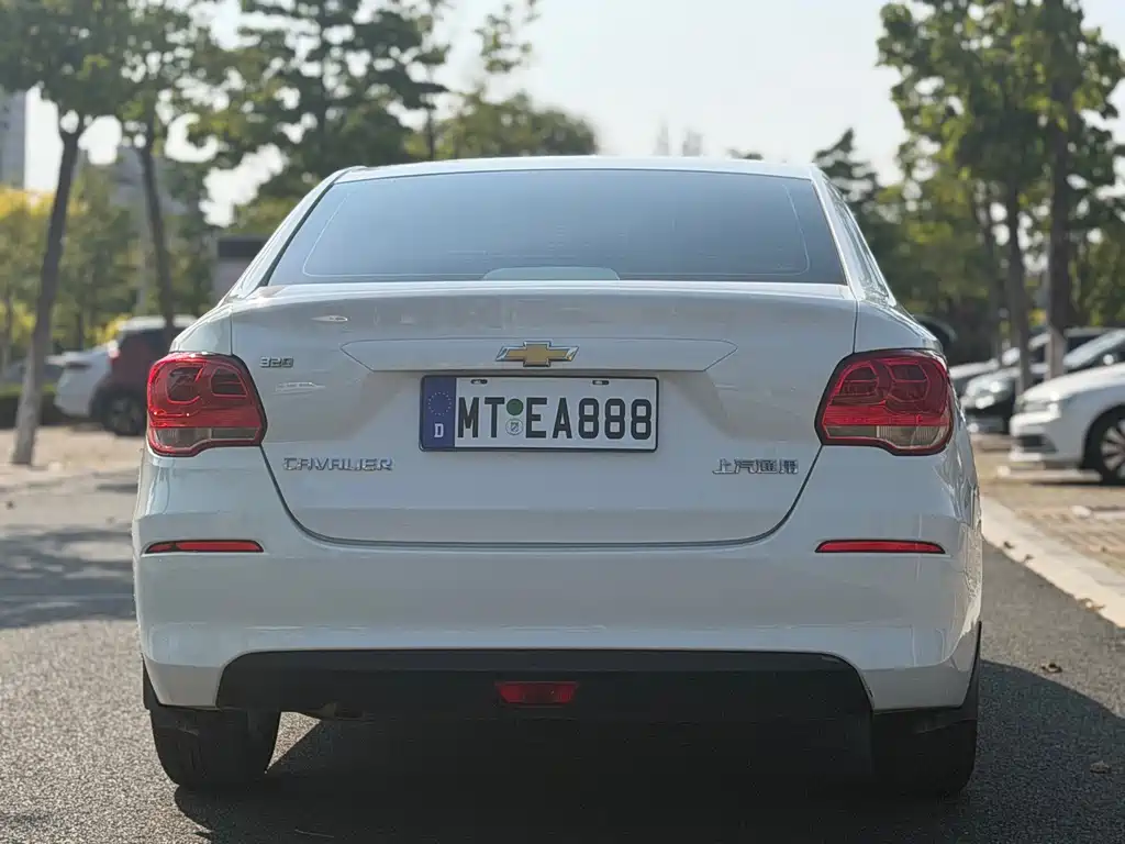 Chevrolet Cavalier — миниатюра 5