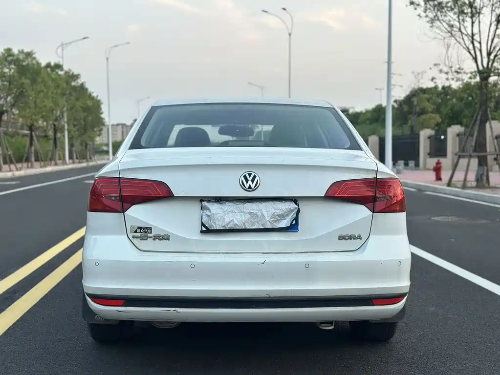 Volkswagen Bora — миниатюра 9