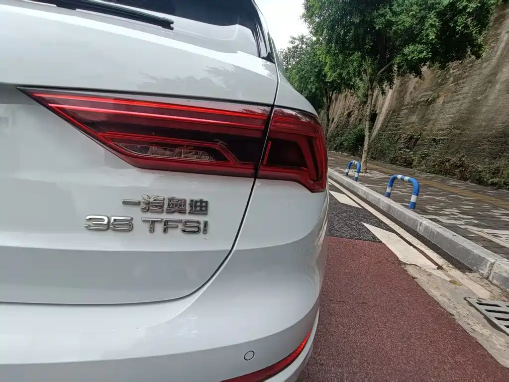 Audi Q3 — миниатюра 16