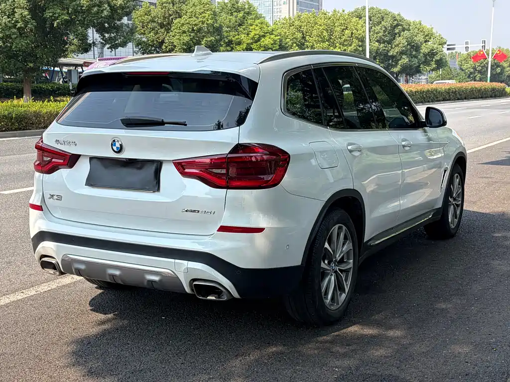 BMW X3 — миниатюра 6