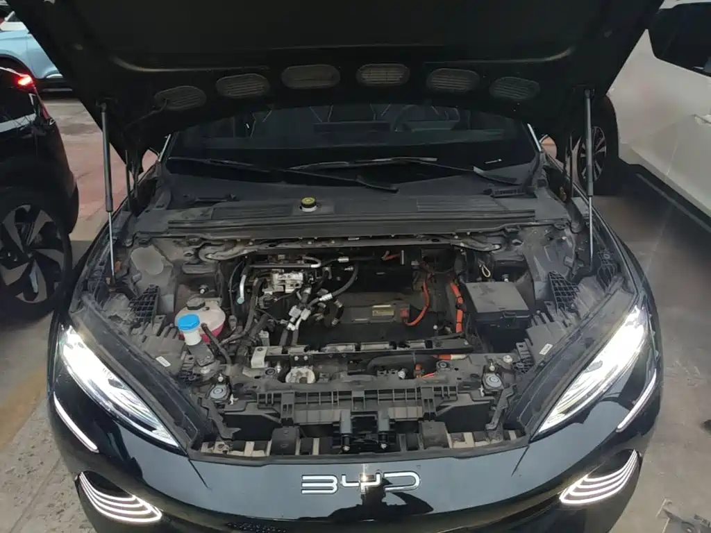 BYD Seal — миниатюра 20