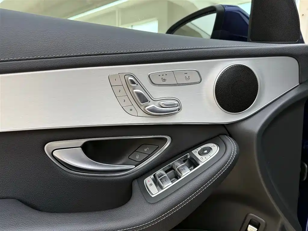 Mercedes-Benz GLC 2022 GLC 260 L 4MATIC