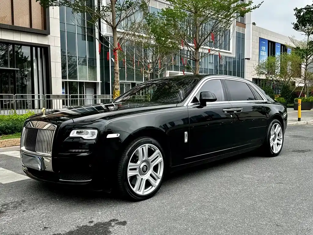 Rolls-Royce Ghost 2015
