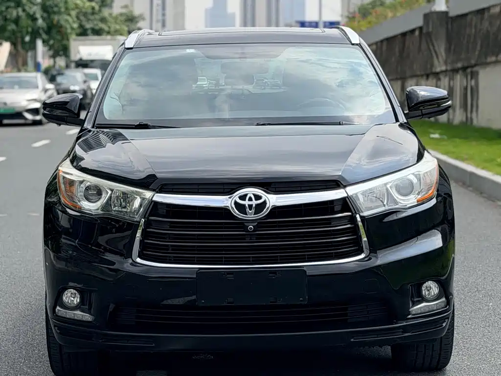 Toyota Highlander — миниатюра 20