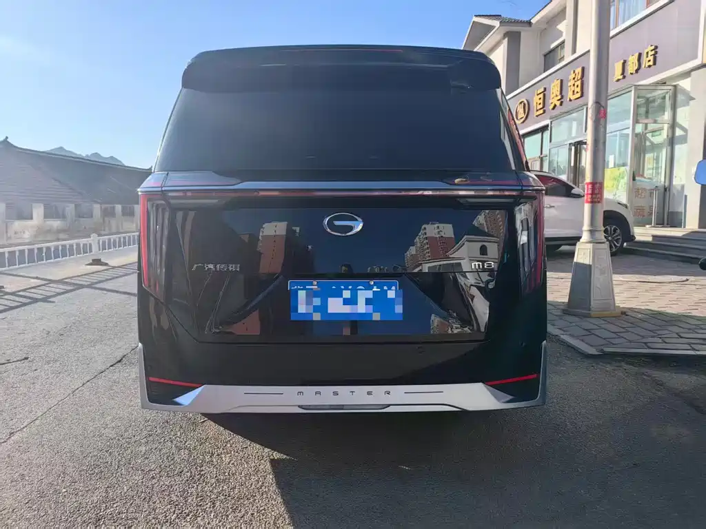 GAC TRUMPCHI M8