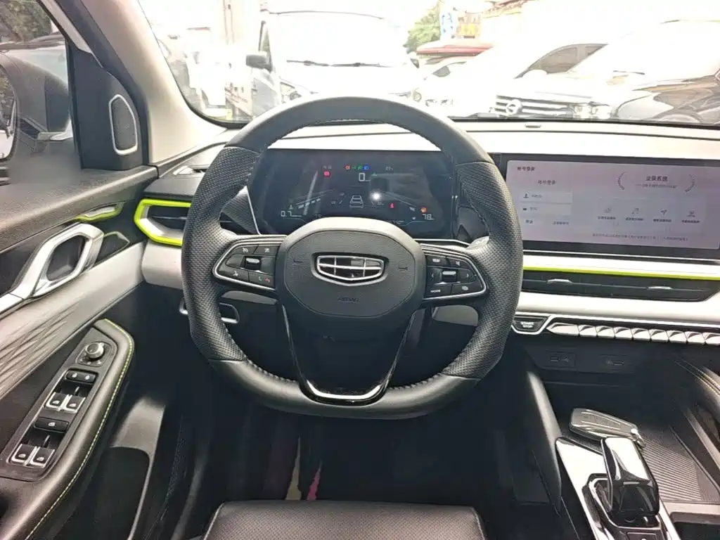 Geely Binyue — миниатюра 11