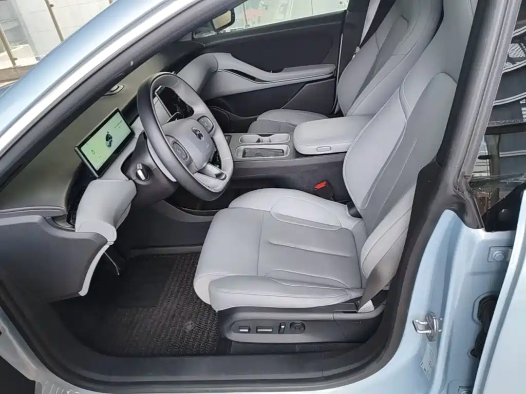 NIO ET5T — миниатюра 11