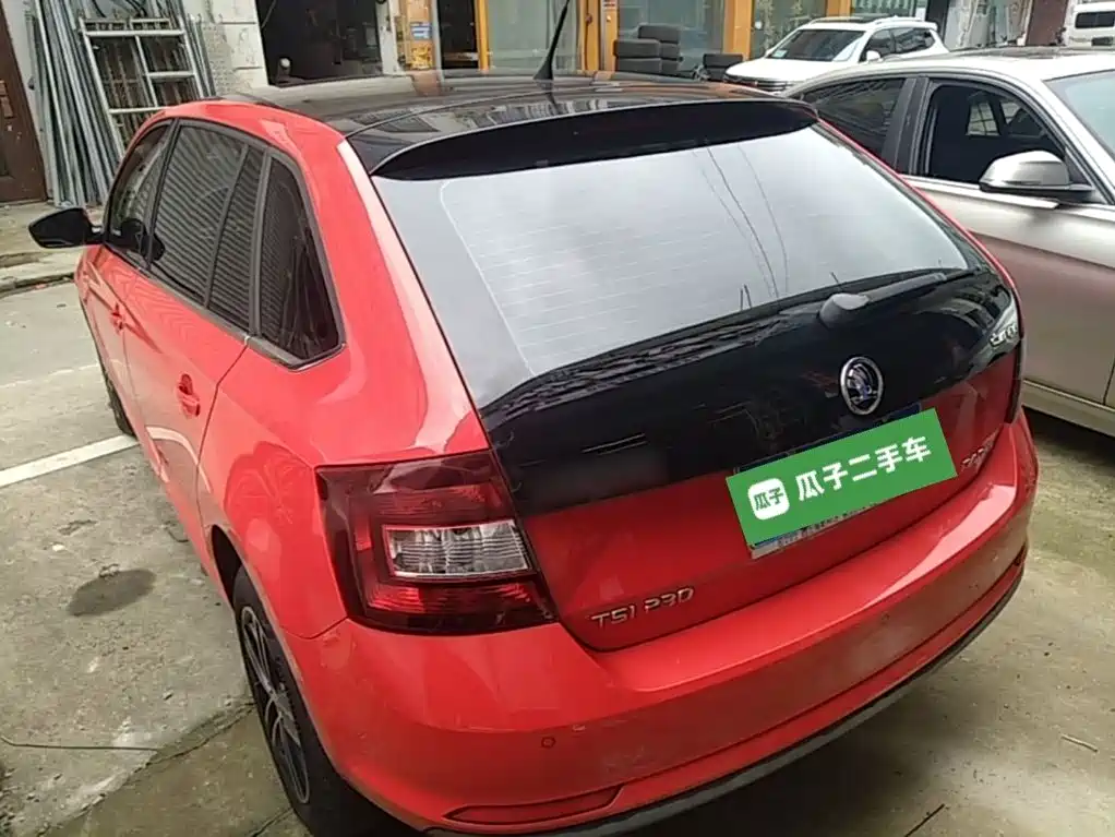 Skoda Rapid Spaceback — миниатюра 5