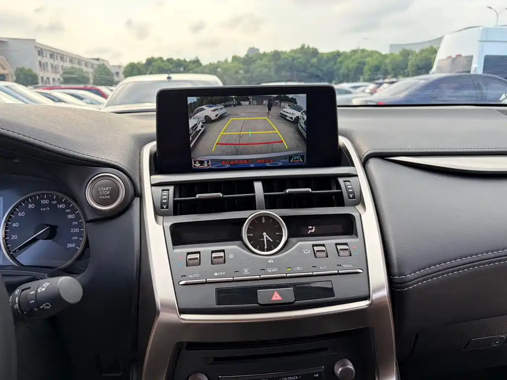 Lexus NX — миниатюра 14