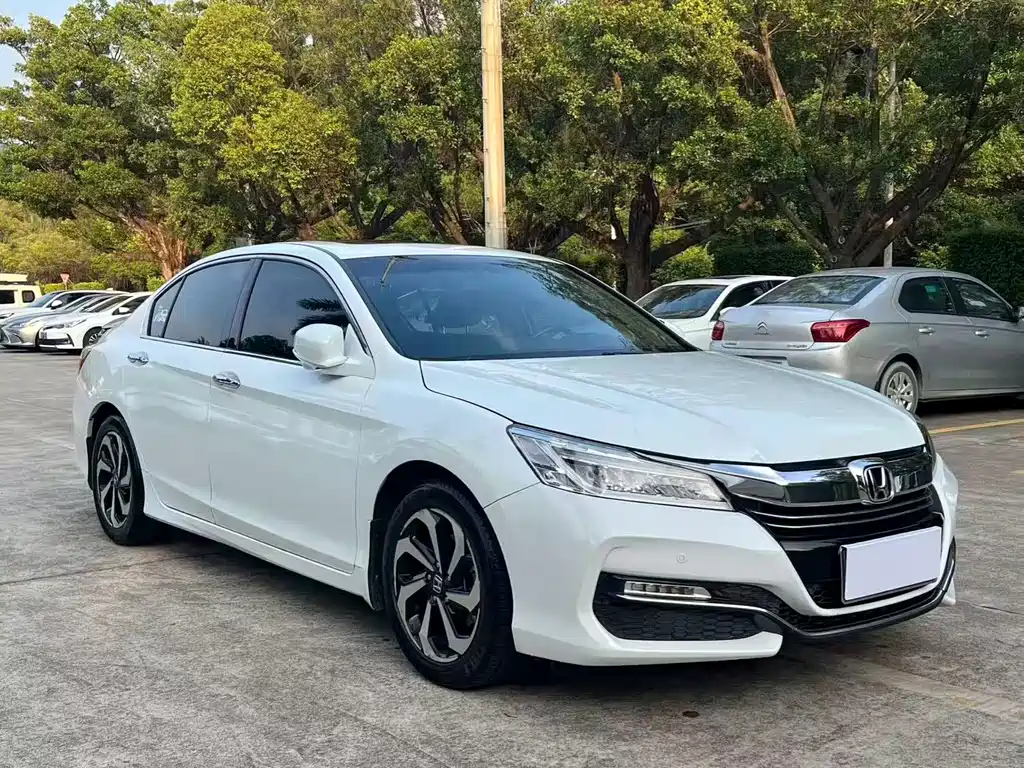 Honda Accord — миниатюра 3