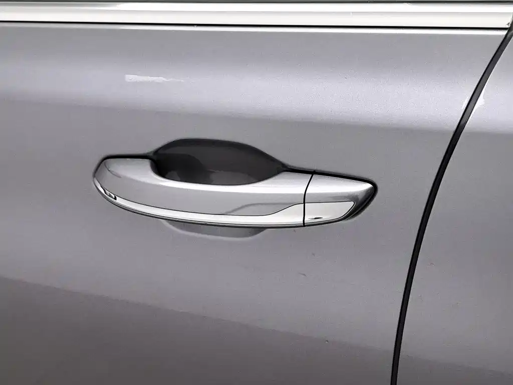 Hongqi Hongqi H5 PHEV — миниатюра 18