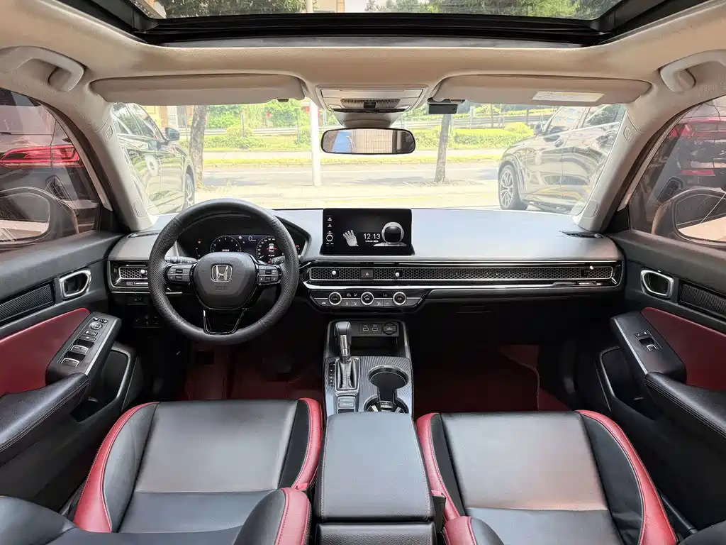 Honda Civic — миниатюра 7