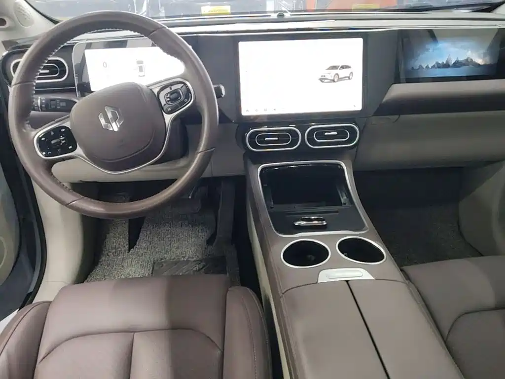 Leapmotor Leapmotor C11 — миниатюра 10