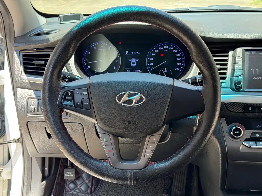 Hyundai Mistra — миниатюра 13