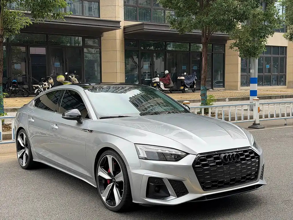 Audi A5 (Import) — миниатюра 3