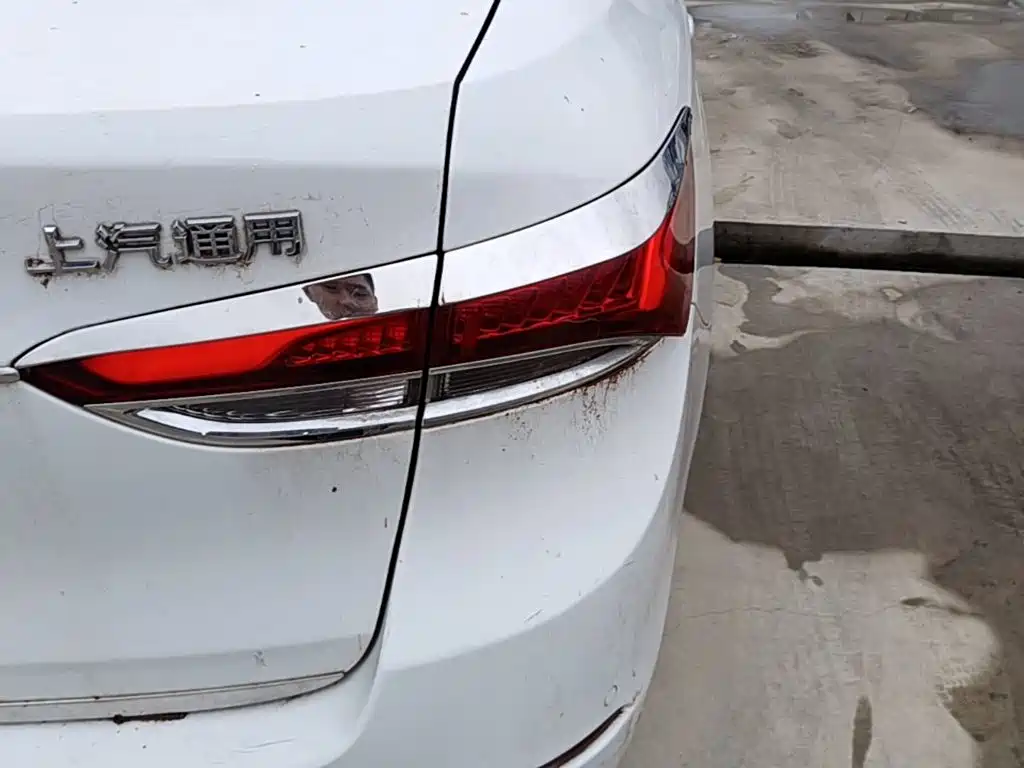 Buick Excelle — миниатюра 8