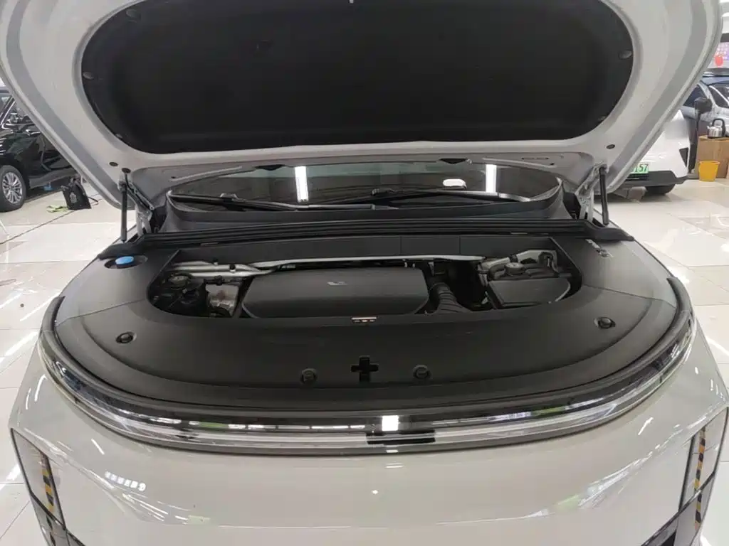Li Auto Li L6 — миниатюра 20