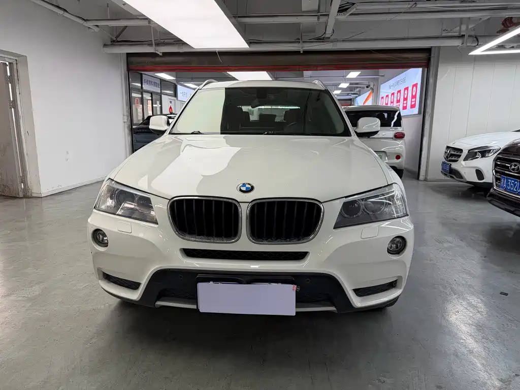 BMW X3 (Import) — миниатюра 2
