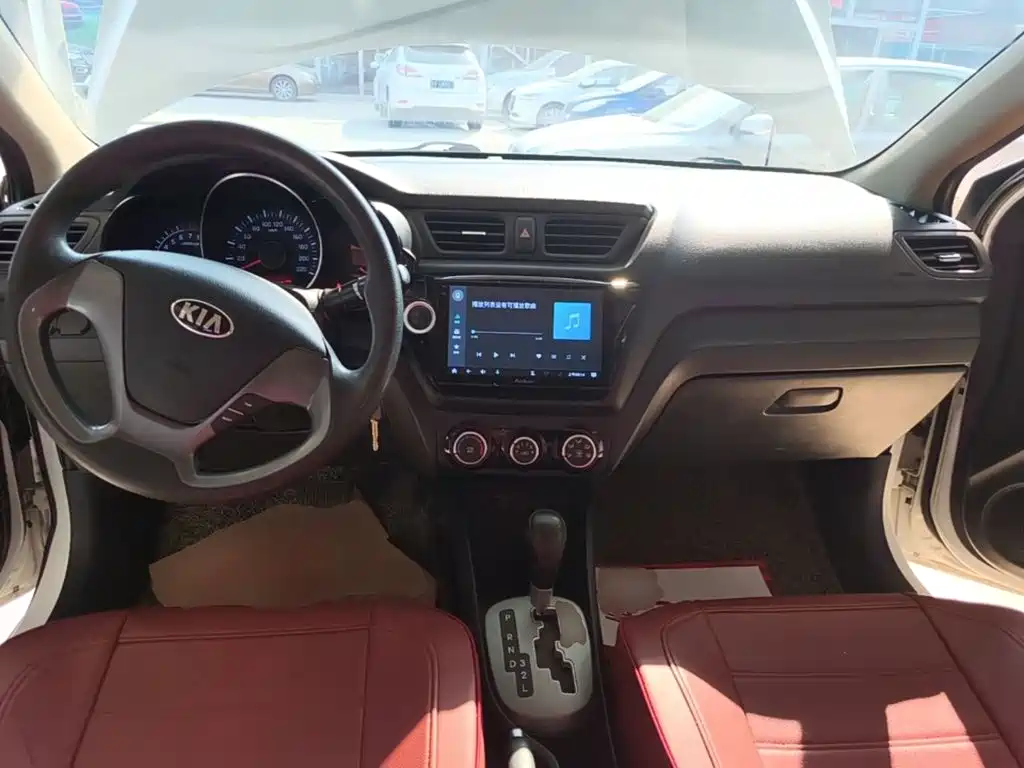 Kia K2 — миниатюра 10