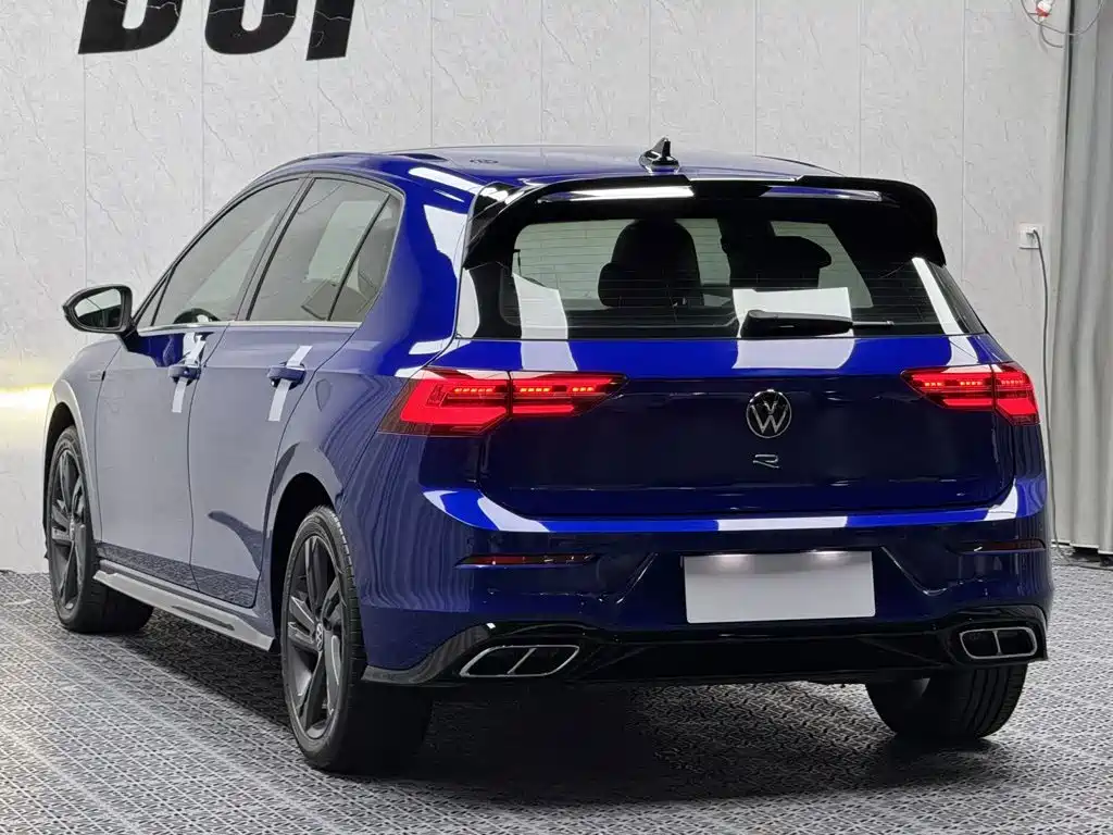 Volkswagen Golf — миниатюра 12