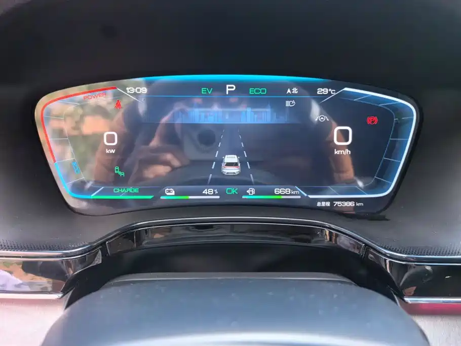 BYD Tang New Energy — миниатюра 14