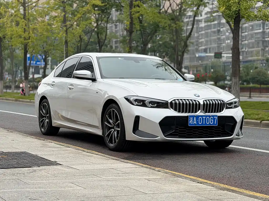 BMW 3 Series — миниатюра 3