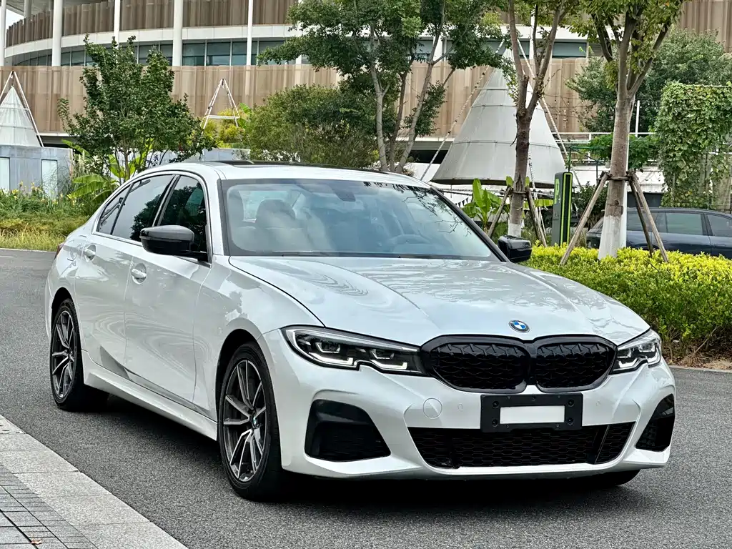 BMW 3 Series — миниатюра 3