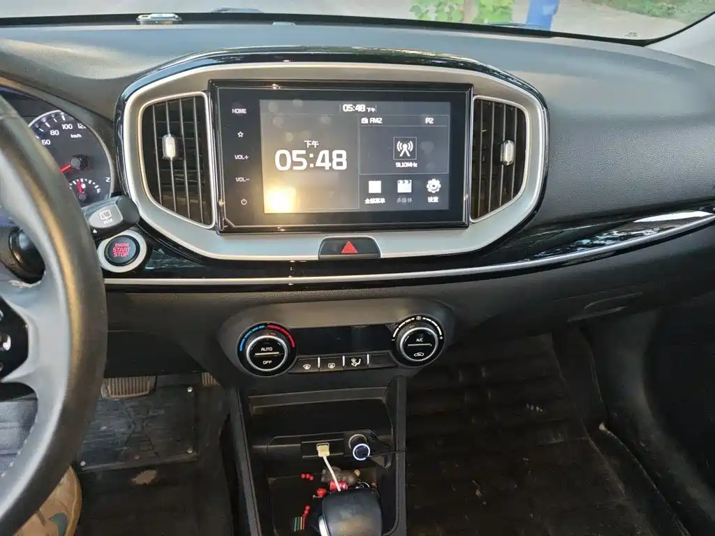 Kia KX1 — миниатюра 6