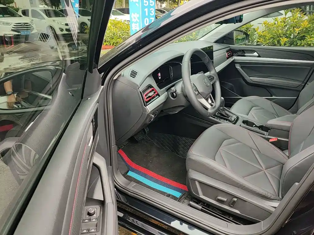 Volkswagen Lavida — миниатюра 16
