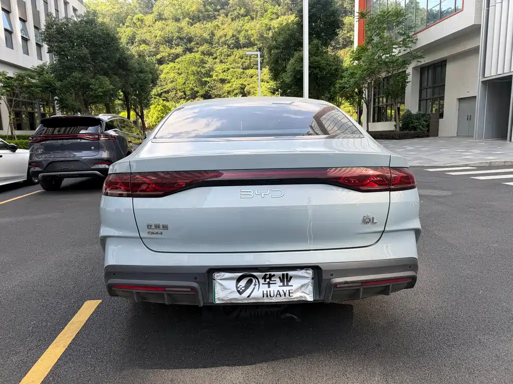 BYD Qin L — миниатюра 8