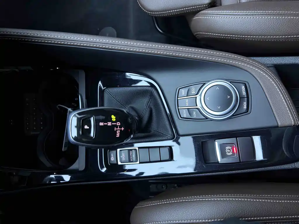 BMW X2 — миниатюра 13