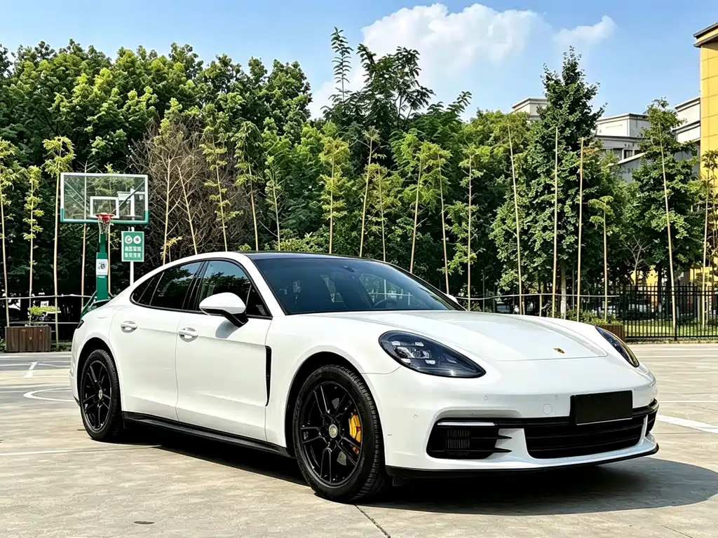 Porsche Panamera — миниатюра 3