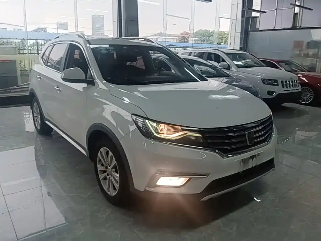Roewe RX5 — миниатюра 4