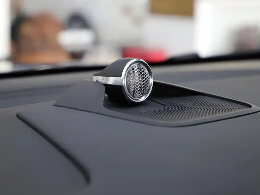 Volvo EM90 — миниатюра 18