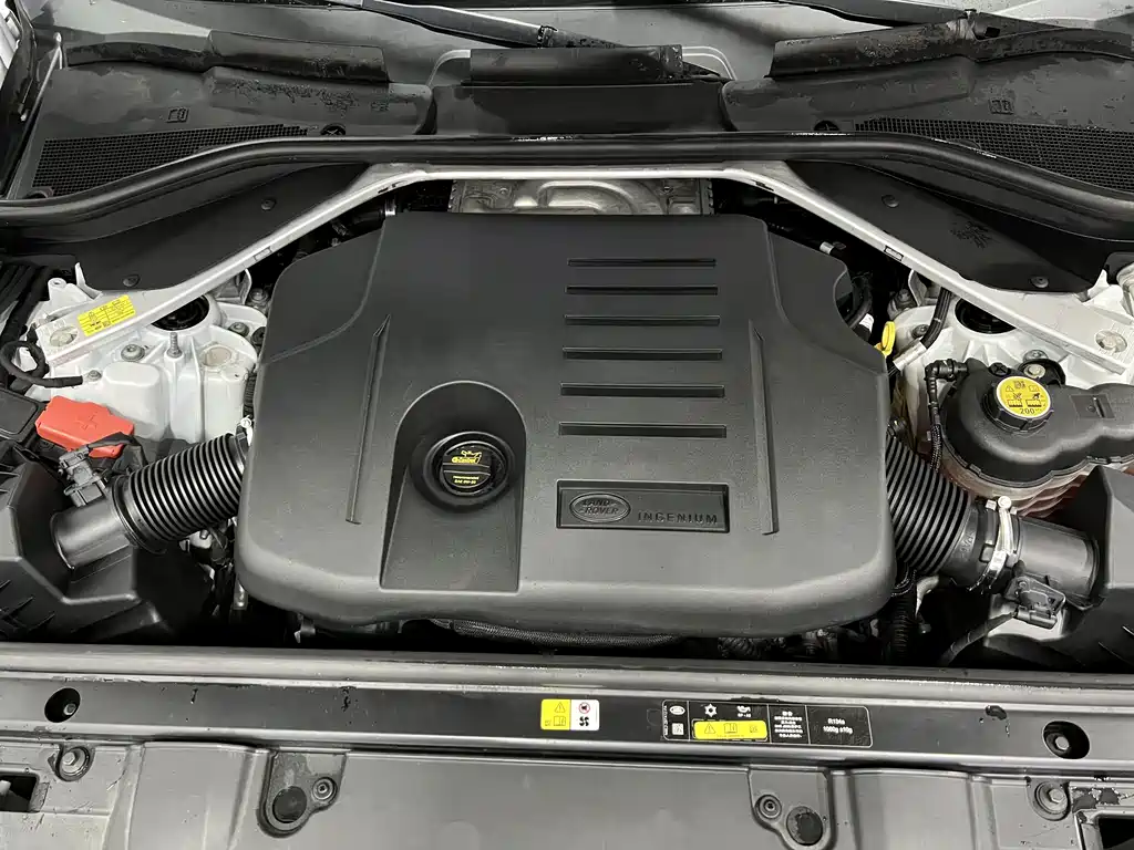 Land Rover Range Rover — миниатюра 15