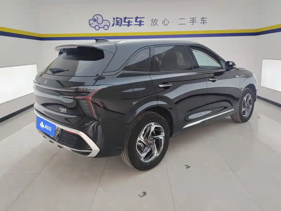 Hongqi Hongqi HS3 — миниатюра 3