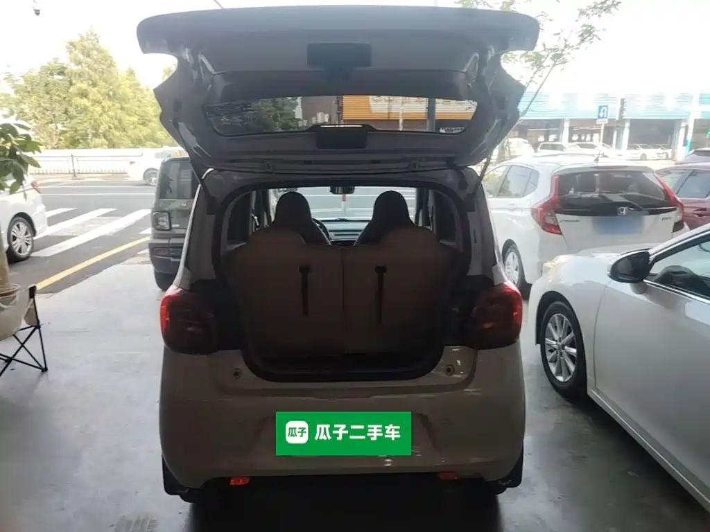 Wuling MINIEV — миниатюра 19