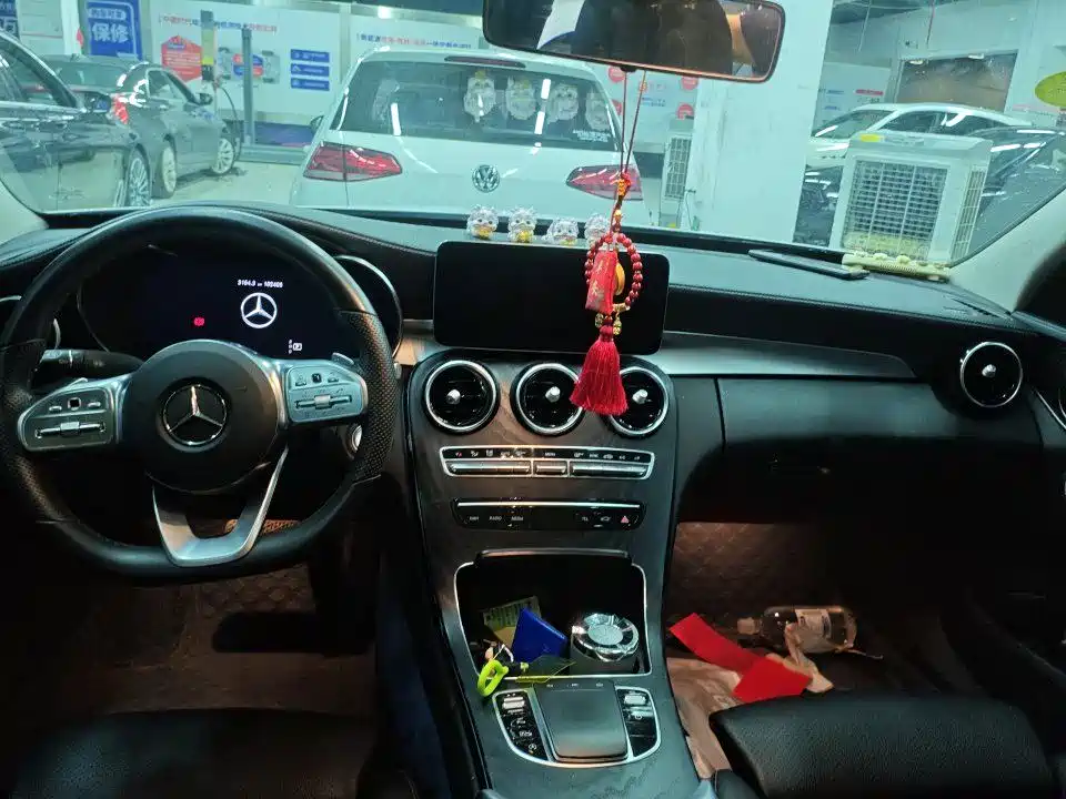 Mercedes-Benz C-Class — миниатюра 4